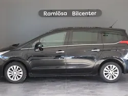 Svart Begagnad 2010 Peugeot 5008 Minibuss | 52 900 kr (Marknadspris)