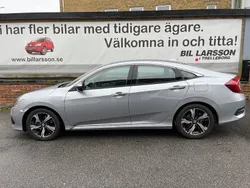 Silver Begagnad 2017 Honda Civic Sedan | 215 000 kr (Marknadspris)