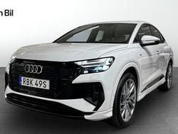 Vit Begagnad 2024 Audi Q4 Sportback e-tron S-Line SUV | 649 000 kr