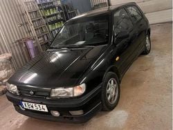 Begagnad 1992 Nissan Sunny Sedan | 25 000 kr