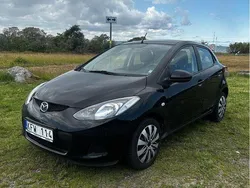 Svart Begagnad 2009 Mazda 2 Halvkombi | 65 000 kr (Lite dyr)