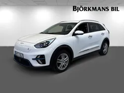 Vit (/ud/ clear white) Begagnad 2022 Kia e-Niro Advance SUV | 260 000 kr (Marknadspris)