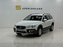 Vit Begagnad 2015 Volvo XC70 Momentum Kombi | 159 900 kr (Marknadspris)