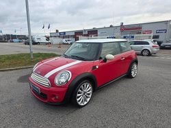 Röd Begagnad 2011 Mini ONE Salt Halvkombi | 59 200 kr (Marknadspris)
