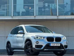 Silver Begagnad 2018 BMW X1 Sport Line SUV | 179 900 kr (Marknadspris)