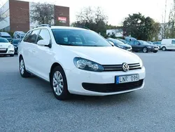 Vit Begagnad 2011 VW Golf VI Kombi | 63 700 kr (Marknadspris)