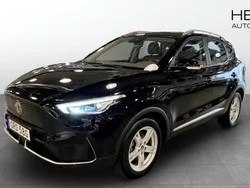 Svart (black) Begagnad 2021 MG ZS Luxury Sedan | 244 900 kr (Superpris)