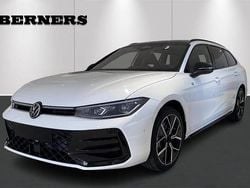 Vit Ny 2025 VW Passat R-line Kombi | 593 700 kr (Dyr)