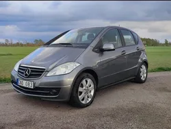 Silver Begagnad 2010 Mercedes A160 Classic Halvkombi | 35 000 kr (Bra pris)