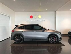 Grå Begagnad 2022 Mercedes GLA45 AMG AMG SUV | 529 900 kr