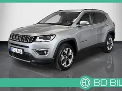 Grå Begagnad 2017 Jeep Compass SUV | 189 900 kr (Marknadspris)