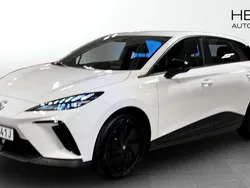 Vit (white) Begagnad 2023 MG MG4 EV Halvkombi | 259 900 kr