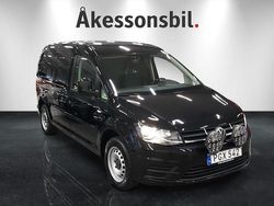 Svart Begagnad 2017 VW Caddy Maxi Minibuss | 169 000 kr (Lite dyr)