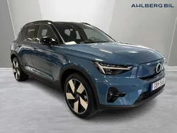 Blå Begagnad 2024 Volvo XC40 Ultimate SUV | 504 500 kr (Marknadspris)