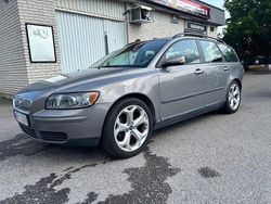 Grå Begagnad 2005 Volvo V50 Kombi | 46 000 kr (Marknadspris)