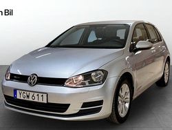 Silver Begagnad 2016 VW Golf VII Halvkombi | 129 900 kr (Marknadspris)