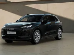 Svart Ny 2025 Audi Q6 e-tron Proline SUV | 772 900 kr (Marknadspris)