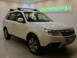 Vit Begagnad 2008 Subaru Forester SUV | 79 900 kr (Marknadspris)