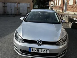 Silver Begagnad 2015 VW Golf VII Halvkombi | 85 000 kr (Marknadspris)