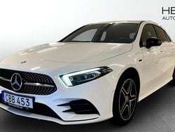 Svart Begagnad 2020 Mercedes A250 AMG Halvkombi | 269 900 kr (Marknadspris)