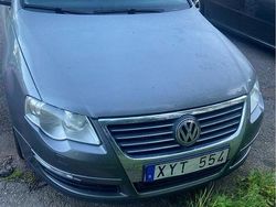 Grå Begagnad 2006 VW Passat Highline Kombi | 28 500 kr (Lite dyr)