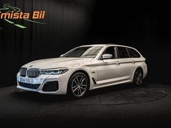 Vit Begagnad 2023 BMW 530 M Sport Kombi | 344 900 kr