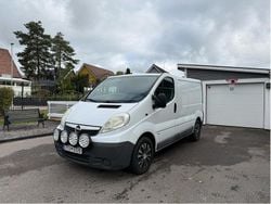 Vit Begagnad 2012 Opel Vivaro Van | 65 000 kr (Marknadspris)