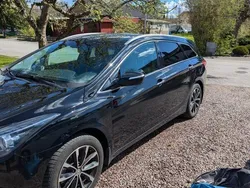 Svart Begagnad 2016 Hyundai i40 Comfort Kombi | 65 000 kr (Superpris)