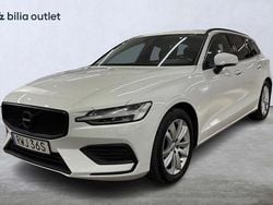 Vit Begagnad 2019 Volvo V60 Momentum Kombi | 219 900 kr (Marknadspris)