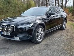 Svart Begagnad 2019 Volvo V90 CC Kombi | 259 000 kr (Bra pris)