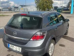 Grå Begagnad 2008 Opel Astra Halvkombi | 49 000 kr (Dyr)