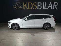Vit Begagnad 2021 Volvo V60 Inscription Kombi | 239 500 kr (Superpris)