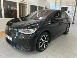Svart Begagnad 2022 VW ID.5 GTX SUV | 379 500 kr (Bra pris)