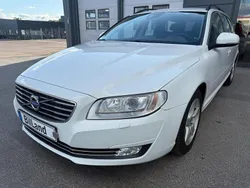 Vit Begagnad 2015 Volvo V70 Momentum Kombi | 99 900 kr (Marknadspris)