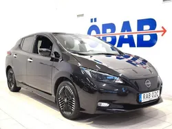 Svart Begagnad 2022 Nissan Leaf N-Connecta Halvkombi | 233 700 kr (Marknadspris)