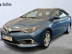 Blå Begagnad 2016 Toyota Auris Touring Sports Kombi | 134 500 kr