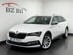 Vit Begagnad 2021 Skoda Superb Kombi | 339 900 kr (Marknadspris)