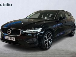 Svart Begagnad 2019 Volvo V60 Momentum Kombi | 264 000 kr (Marknadspris)