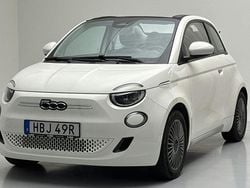Vit Begagnad 2022 Fiat 500e Cab | 199 000 kr (Superpris)
