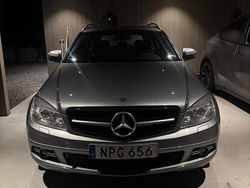 Begagnad 2008 Mercedes C320 Kombi | 90 000 kr