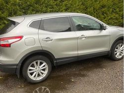 Silver Begagnad 2017 Nissan Qashqai SUV | 169 000 kr (Marknadspris)