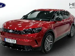 Röd (red) Ny 2024 Ford Capri Premium SUV | 619 900 kr (Marknadspris)