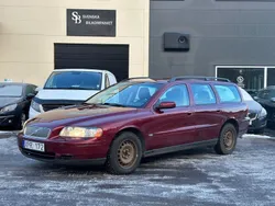 Röd Begagnad 2006 Volvo V70 Business Edition Kombi | 28 400 kr (Marknadspris)