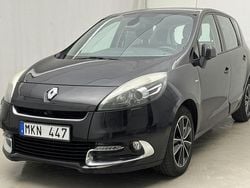 Svart Begagnad 2012 Renault Scénic III Bose Edition Minibuss | 63 000 kr (Marknadspris)