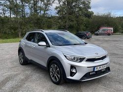 Grå Begagnad 2020 Kia Stonic Advance SUV | 185 000 kr (Marknadspris)