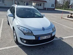 Vit Begagnad 2013 Renault Mégane GrandTour Kombi | 39 995 kr (Bra pris)
