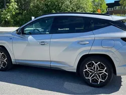 Grå Begagnad 2023 Hyundai Tucson Advanced SUV | 339 000 kr (Bra pris)