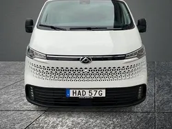 Vit Begagnad 2024 Maxus V70 Van | 373 750 kr