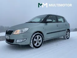 Ljusgrön (grön) Begagnad 2011 Skoda Fabia Elegance Halvkombi | 59 900 kr (Marknadspris)