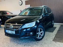 Svart Begagnad 2008 VW Tiguan Sport SUV | 54 900 kr